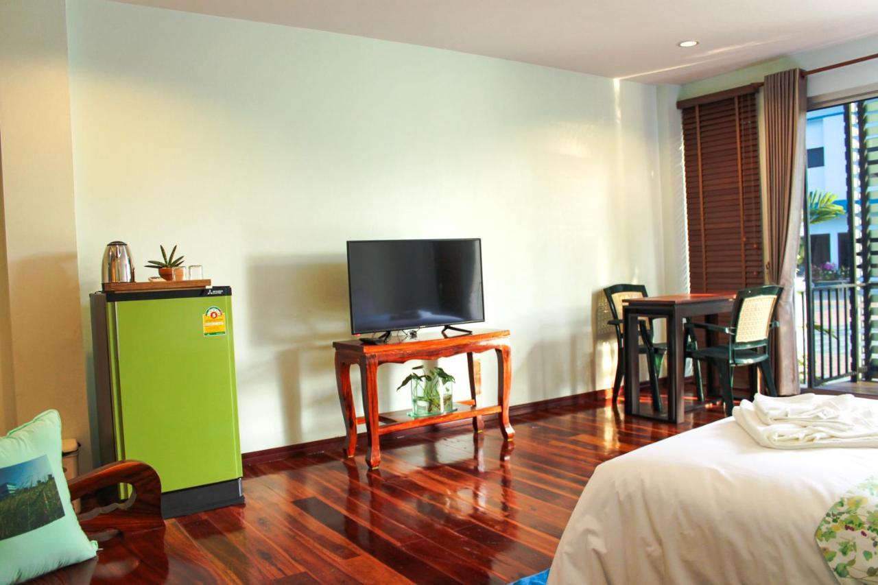 Menam Resort Nakhon Pathom Exterior foto